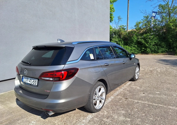 Opel Astra cena 65900 przebieg: 225000, rok produkcji 2017 z Gryfino małe 121